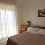 La Playa Hotel