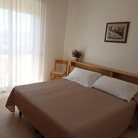 La Playa Szálloda 2*