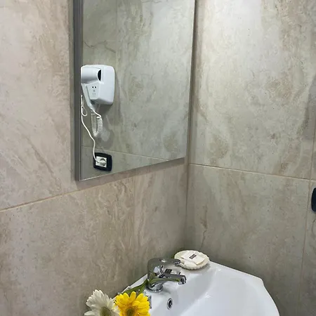 La Playa Hotel